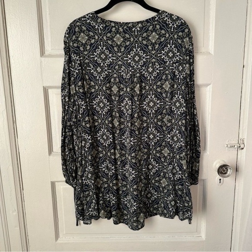3/$20 💥 Westport Women's Paisley Floral Peasant Top Flowy V-Neck Boho Indie 3X - Picture 10 of 16